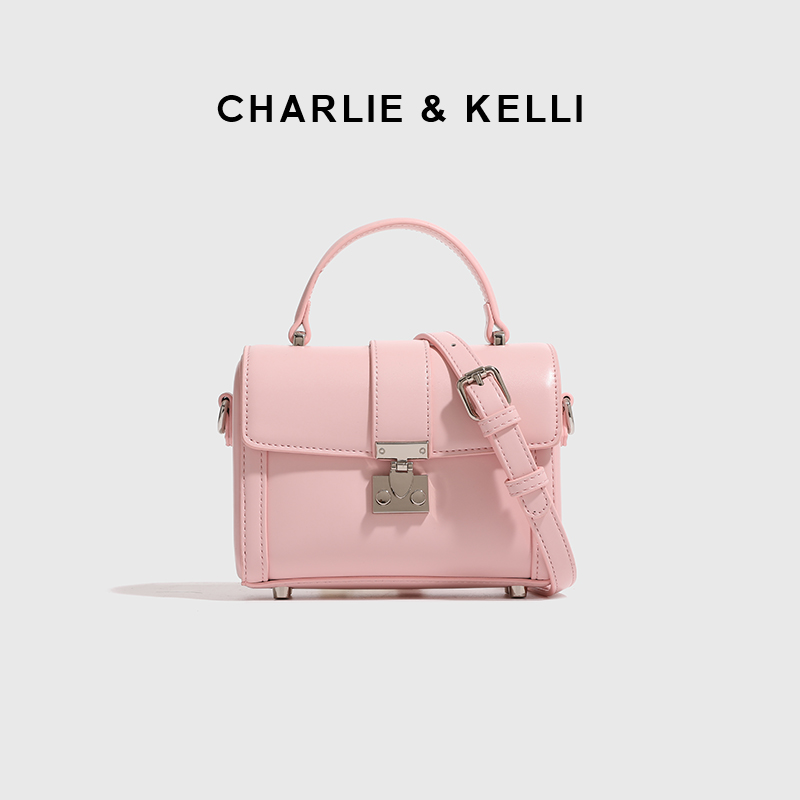 Luxury Bags Cute - JOZY ゴールドチェーンクロスボディバッグ女性の小さなスクエアバッグ高級 2024 新しいトレンドクラッチバッグ女性の高級デザイナーかわいいスタイル