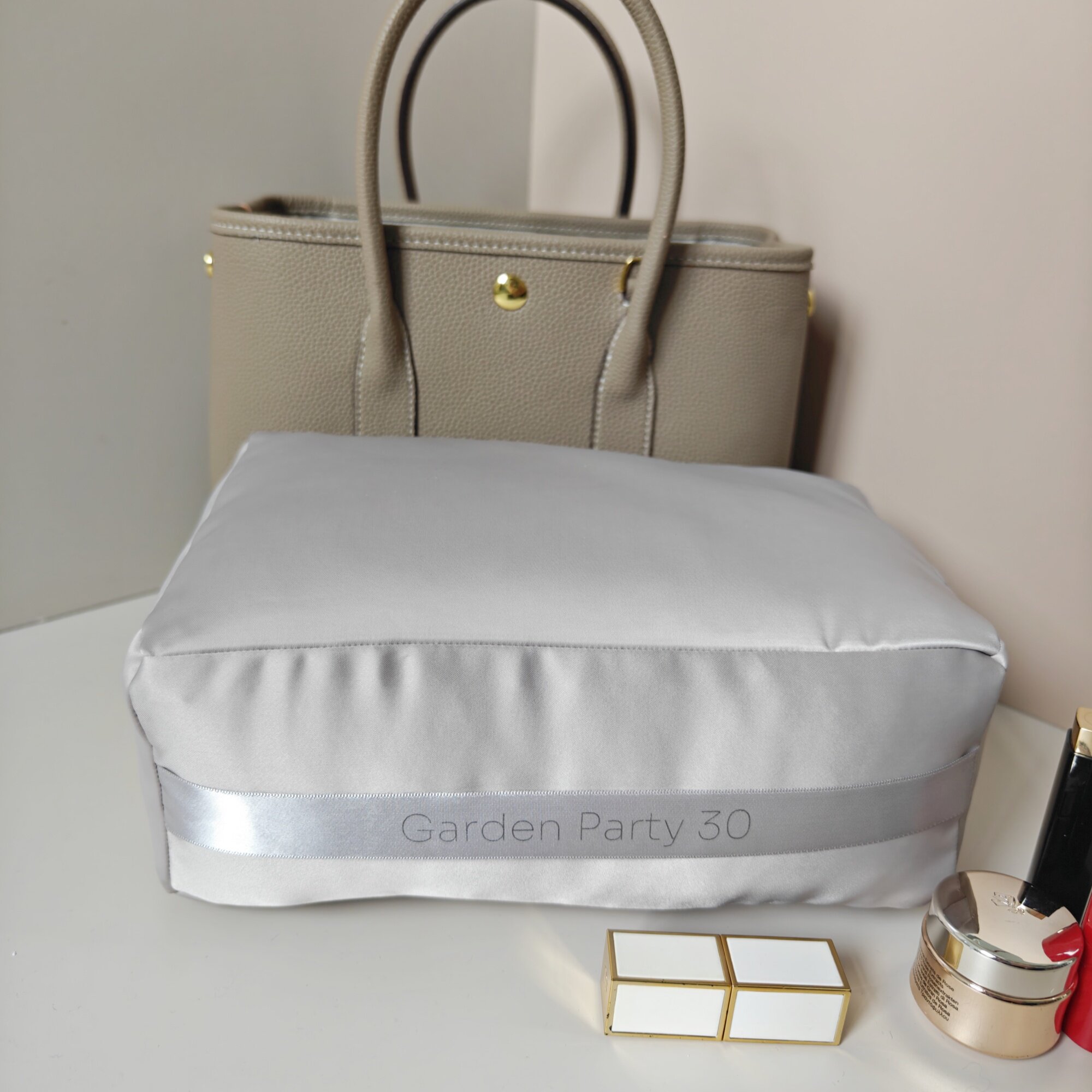 Hガーデンパーティー30、36に対応。収納用クッション、高級 - Luxury Bags China のレビューと価格