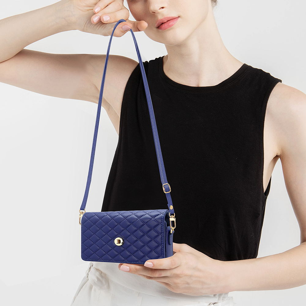 Galaxy Z Fold 7/6/5/4/3/2対応 調節 - Luxury Bags Leather のレビューと価格